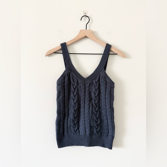 Evereve Cotton Cable Knit Tank in Navy Size S - Picture 3 of 7
